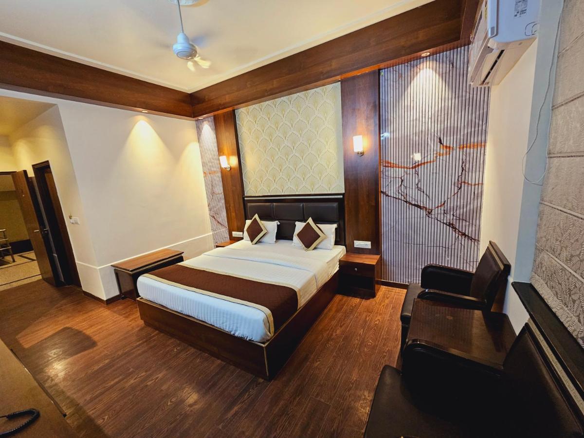 Hotel Prime Safari Divisione di Divisione di Jaipur Esterno foto